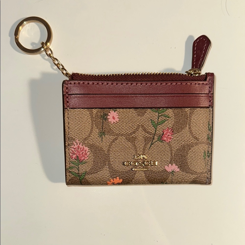 Coach Brown Floral Card Holder barely used